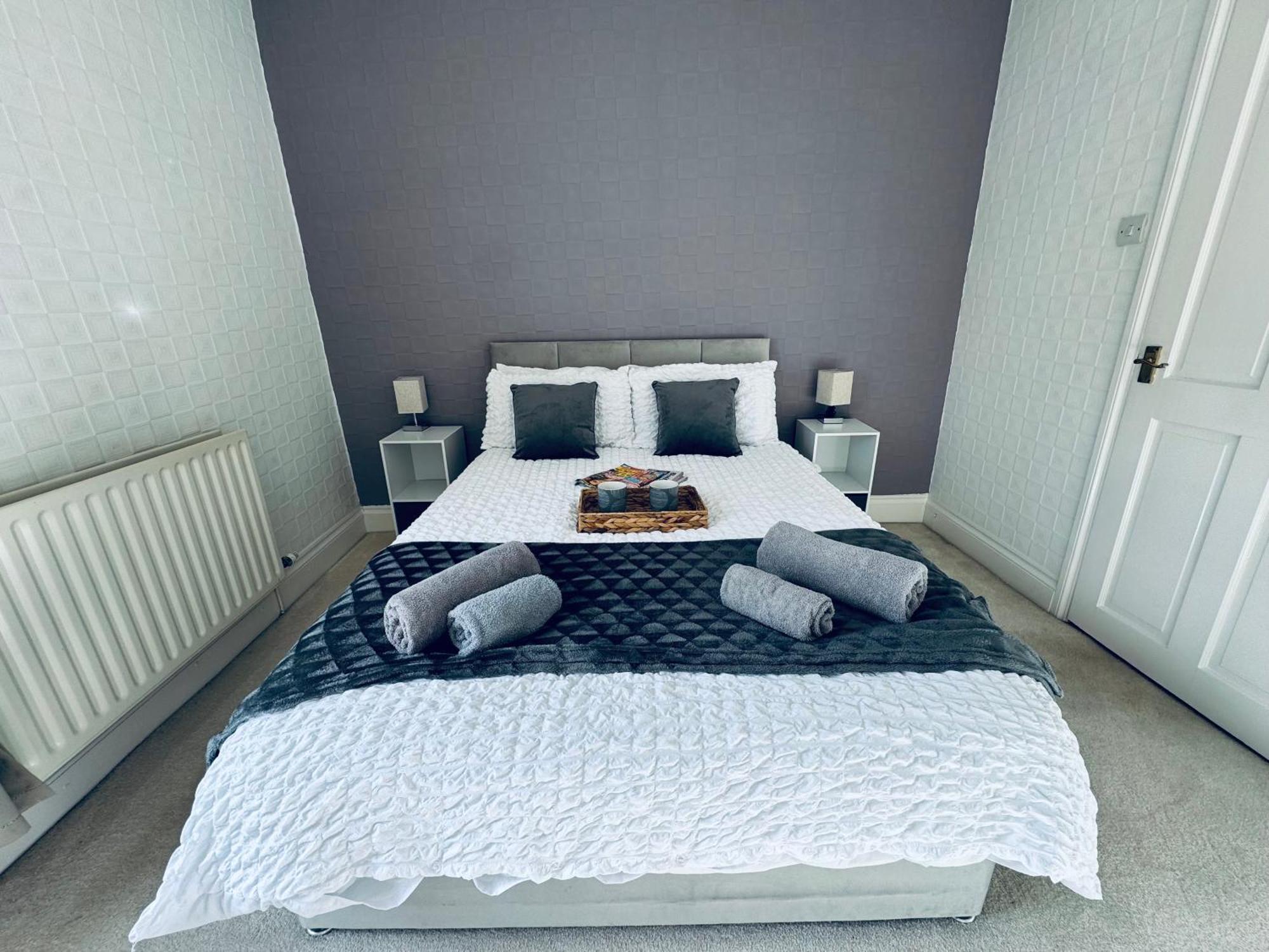 Апартаменты Cumberland House-2 Bed House Вёкингтон Экстерьер фото